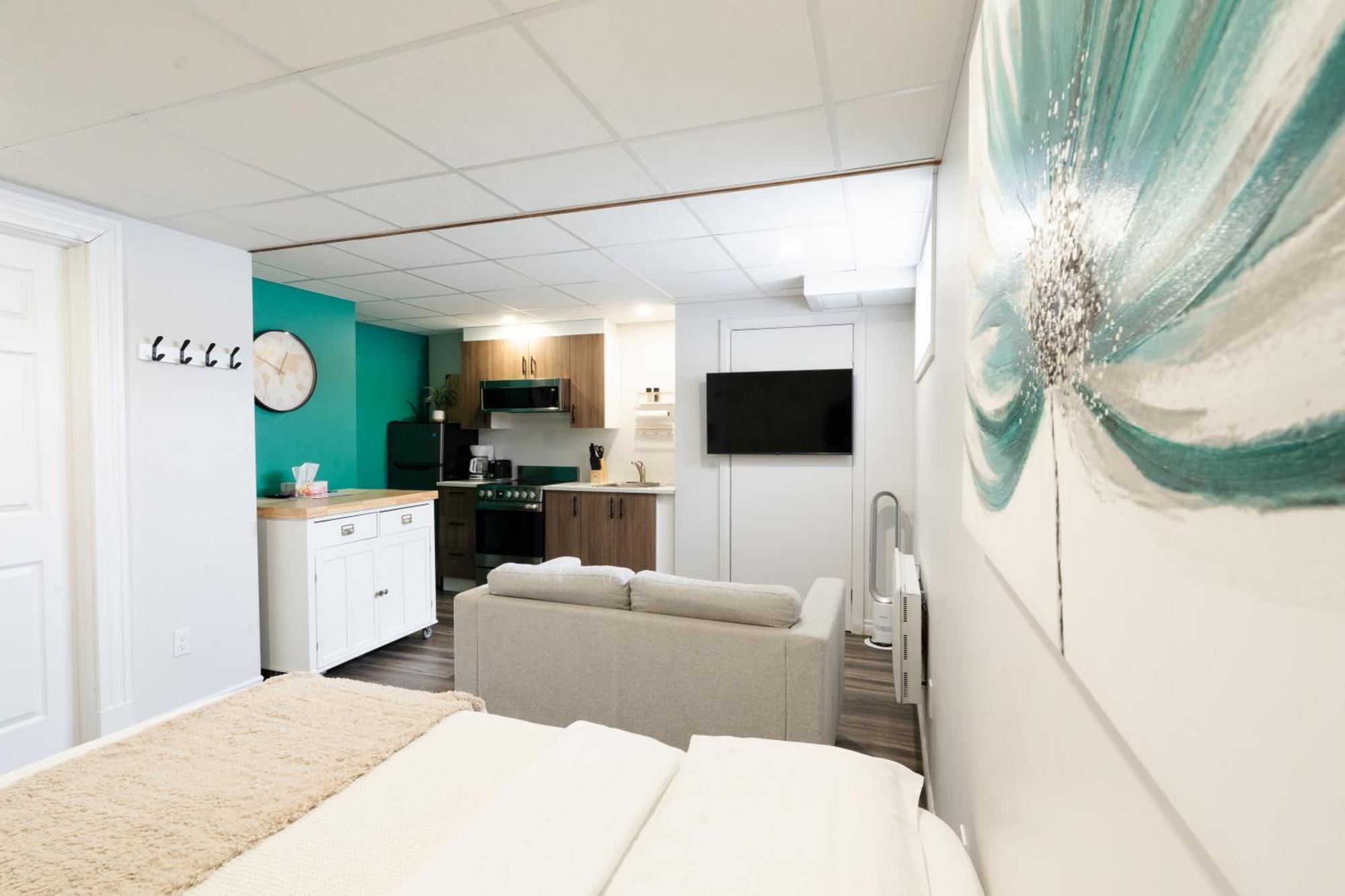 Hotel Les Quatre Bonheurs Amqui Luaran gambar