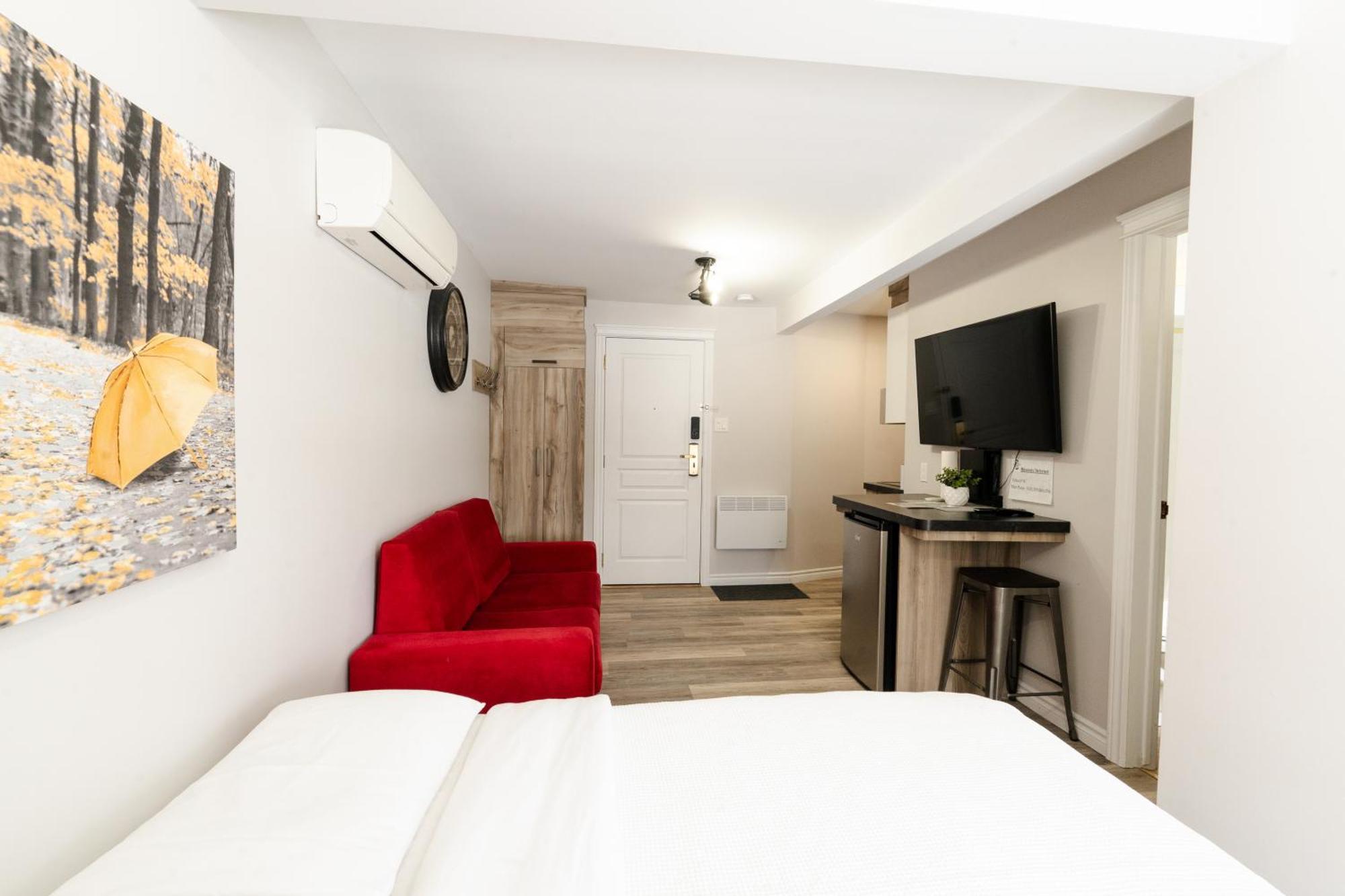 Hotel Les Quatre Bonheurs Amqui Luaran gambar