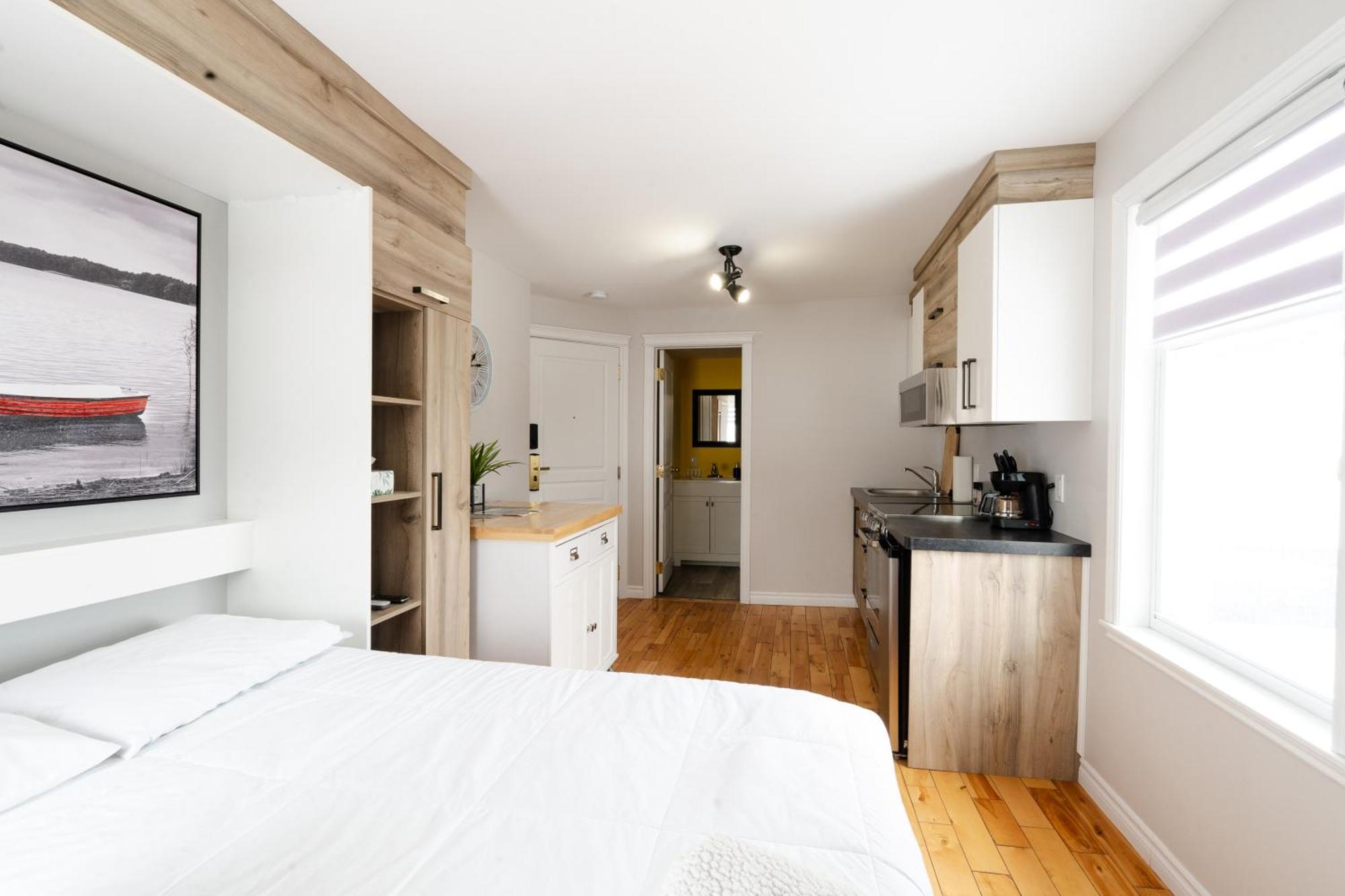 Hotel Les Quatre Bonheurs Amqui Luaran gambar